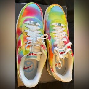 Nike Men Multicolor Tie-Dye Sneakers